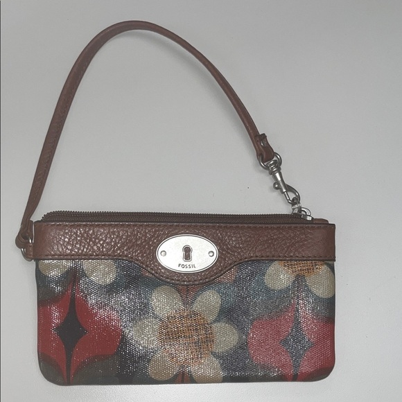 Fossil Floral Pattern Wristlet - Brown and Red - Picture 1 of 15